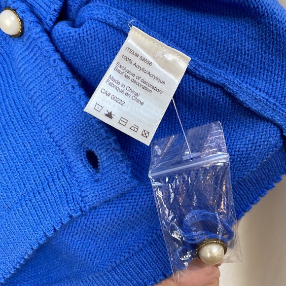 Vintage Royal Blue Knit Cardigan by TRADITION NWT floral embroidery - Picture 13 of 16